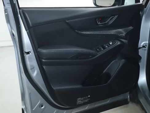 Used 2023 Subaru Ascent Premium w/ Convenience Package image 16