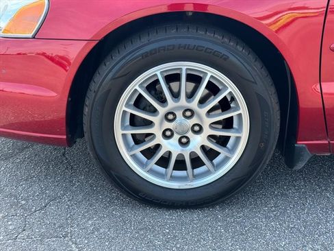 Used 2004 Chrysler Sebring LXi FWD image 9