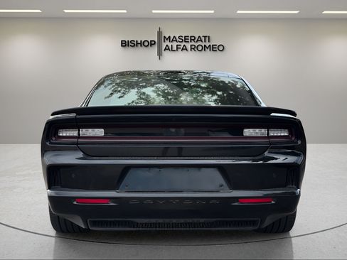 Used 2024 Dodge Charger Daytona Scat Pack w/ Plus Group AWD/4WD image 4