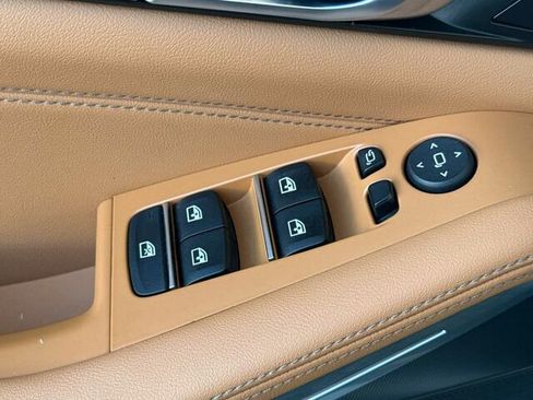 Used 2023 BMW X5 xDrive40i w/ Parking Assistance Package image 14