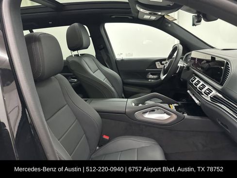 Certified 2026 Mercedes-Benz GLS 450 4MATIC image 31