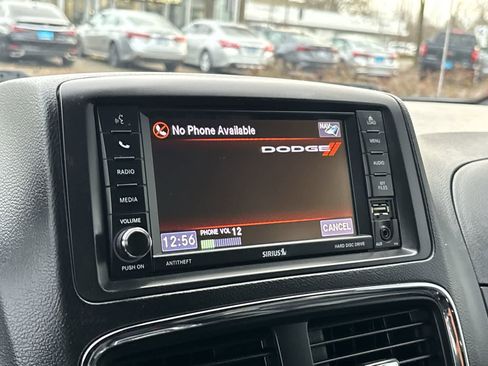 Used 2019 Dodge Grand Caravan GT image 17