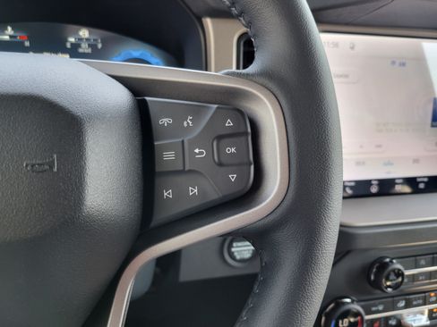 New 2026 Ford Bronco Outer Banks AWD/4WD image 22