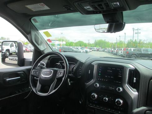 Used 2020 GMC Sierra 2500 Denali w/ Denali Ultimate Package image 29