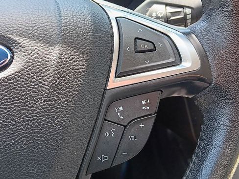 Used 2017 Ford Fusion Titanium image 18