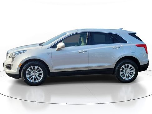 Certified 2019 Cadillac XT5 AWD image 2