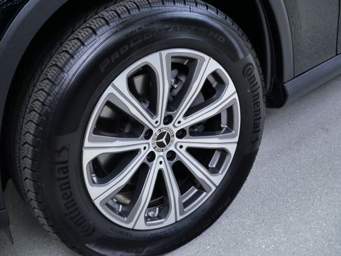 Certified 2026 Mercedes-Benz GLC 300 4MATIC image 5