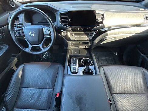Used 2024 Honda Ridgeline Black Edition image 10