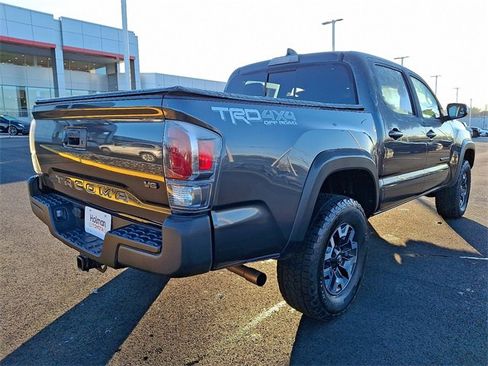 Certified 2023 Toyota Tacoma TRD Off-Road image 7