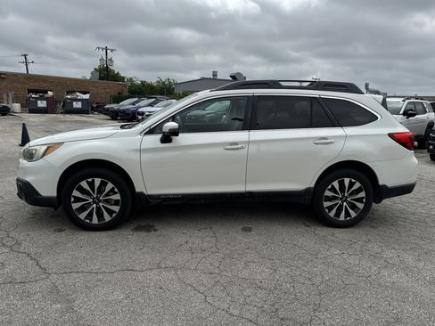 Used 2015 Subaru Outback 3.6R Limited AWD/4WD image 11