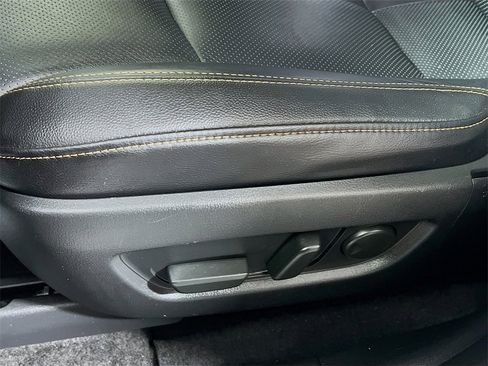 Used 2025 MAZDA CX-90 3.3 Turbo w/ Premium Sport Pkg image 17