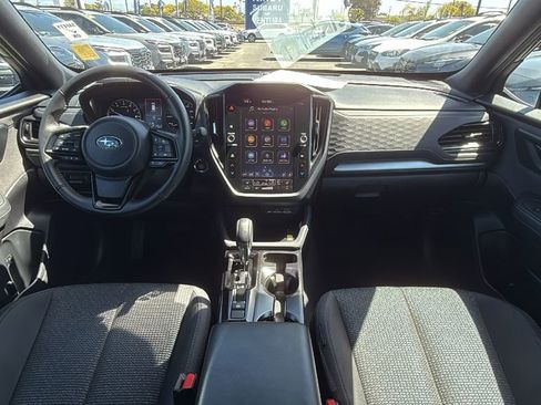 Used 2026 Subaru Forester Premium AWD/4WD image 12