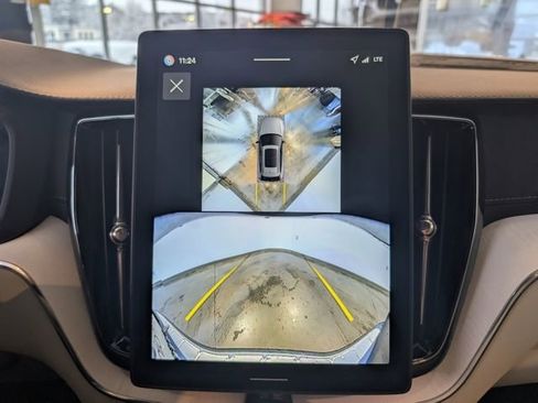 New 2026 Volvo XC60 B5 Ultra w/ Protection Package Premier image 20