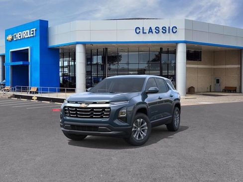 New 2026 Chevrolet Equinox LT w/ Convenience Package II FWD image 8