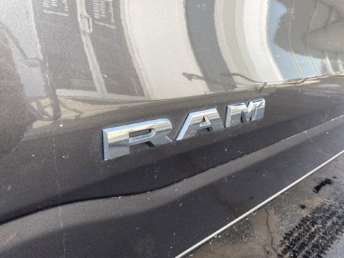 Used 2021 RAM 1500 Big Horn image 11