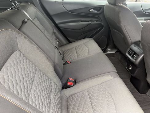 Used 2020 Chevrolet Equinox LT FWD image 12