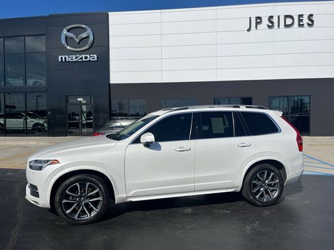 Used 2016 Volvo XC90 T6 Momentum w/ Momentum Plus Package AWD/4WD image 2