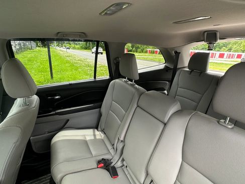 Used 2021 Honda Pilot Special Edition image 27