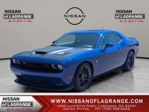 Used 2021 Dodge Challenger R/T Scat Pack RWD image 1