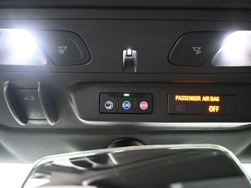 Used 2023 Chevrolet Camaro LT image 14