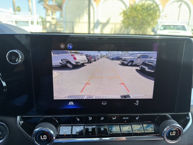 Used 2024 Chevrolet Colorado LT w/ LT Convenience Package III AWD/4WD image 37