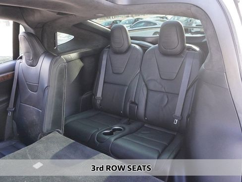 Used 2017 Tesla Model X P100D image 7