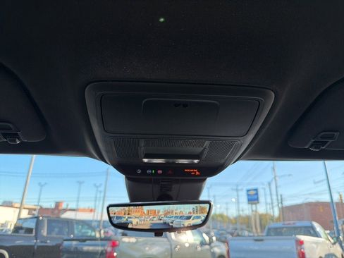 New 2026 Chevrolet Traverse Z71 w/ Enhanced Driving Package image 23