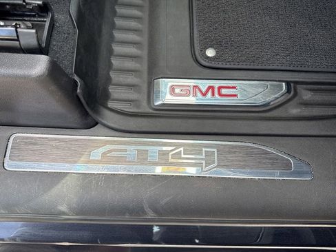 Used 2024 GMC Sierra 1500 AT4 w/ AT4 Preferred Package AWD/4WD image 21