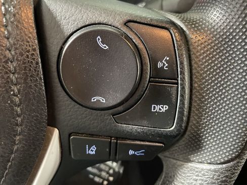 Used 2017 Toyota Corolla LE w/ Carpet Mat Package (TMS) image 14