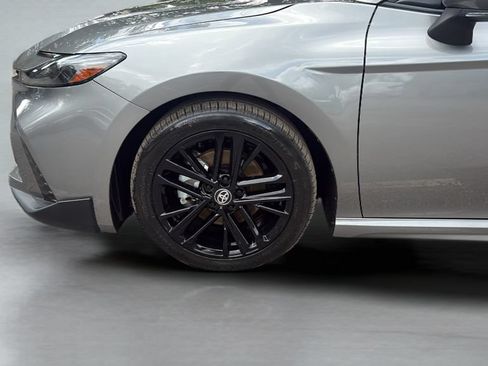 Used 2025 Toyota Camry SE w/ Convenience Package FWD image 26