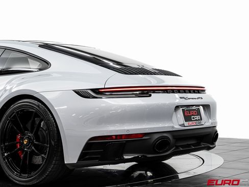 Used 2024 Porsche 911 Carrera GTS w/ Premium Package image 16