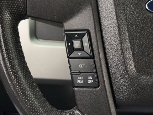 Used 2014 Ford F150 Raptor w/ Equipment Group 801A Luxury image 16