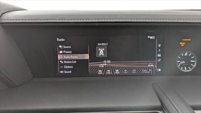 Used 2018 Lexus LC 500h w/ Touring Package RWD image 28