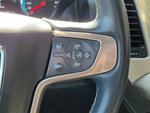 Used 2020 GMC Yukon Denali w/ Open Road Package image 25