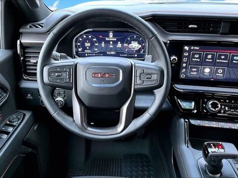Used 2024 GMC Sierra 1500 AT4 w/ Technology Package image 3