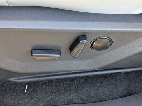 Used 2025 Ford Expedition Max Active image 14