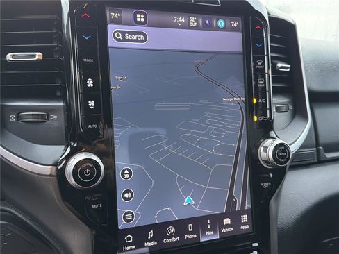 Used 2025 RAM 2500 Big Horn image 29