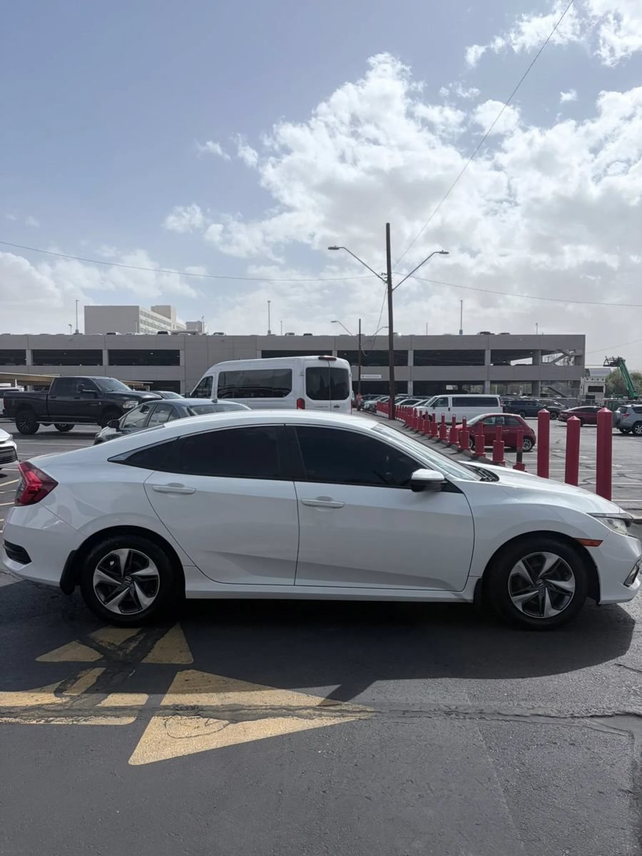 Used 2020 Honda Civic LX image 4