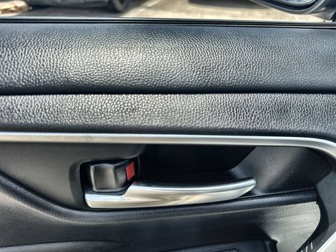 Used 2023 Toyota RAV4 XLE FWD image 22