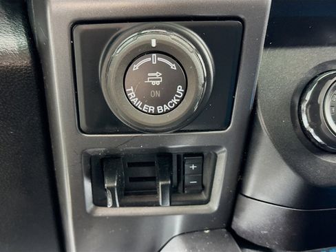 Used 2019 Ford F150 XLT w/ Equipment Group 302A Luxury image 25