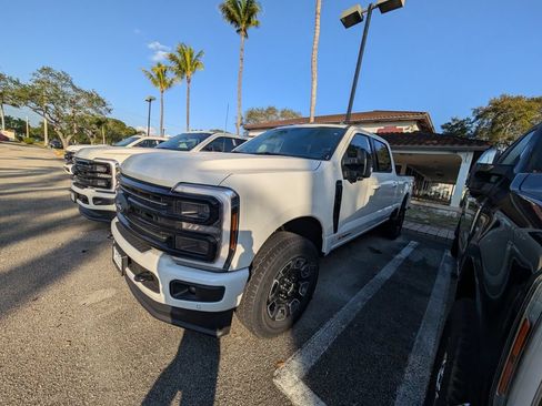 New 2026 Ford F250 Platinum AWD/4WD image 4