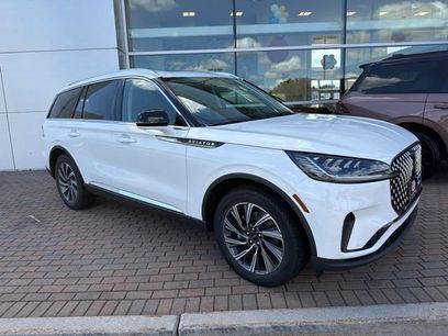 New 2026 Lincoln Aviator AWD