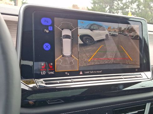 New 2026 Volkswagen Atlas SEL Premium R-Line AWD/4WD image 13