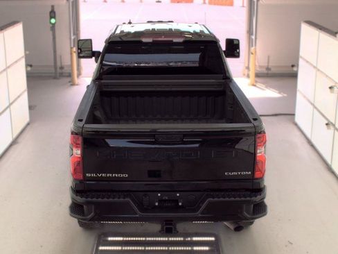 Used 2024 Chevrolet Silverado 2500 Custom w/ Custom Value Package AWD/4WD image 6