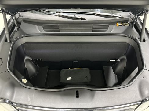 Used 2023 Rivian R1T Adventure AWD/4WD image 14