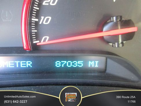 Used 2011 Chevrolet Corvette Grand Sport w/ Preferred Equipment Group RWD image 18