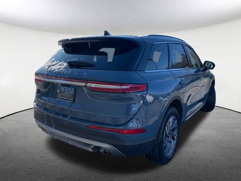 Used 2025 Lincoln Corsair AWD w/ Equipment Group 101A image 14