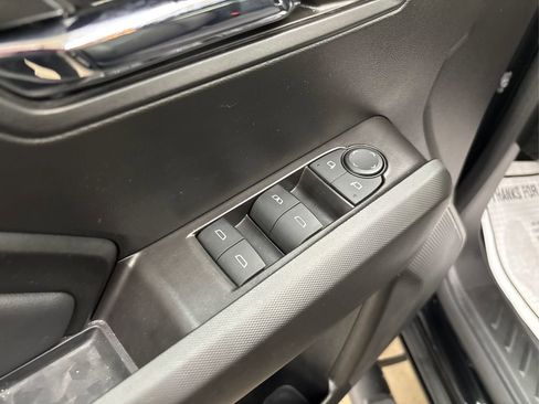 Used 2024 GMC Canyon Elevation w/ Elevation Premium Package image 31