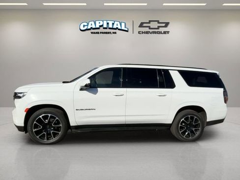 Used 2023 Chevrolet Suburban RST w/ Sport Performance Package image 2