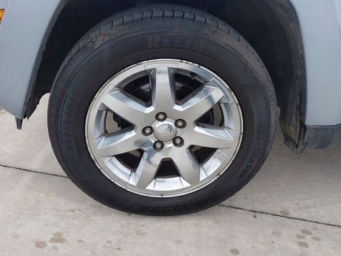 Used 2012 Jeep Liberty Sport image 10